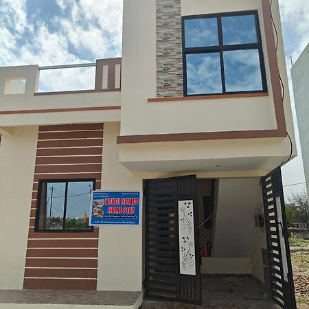 Nandi Homes Homestay 乌贾因 外观 照片